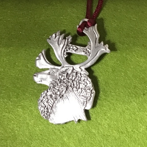 Vintage 2005 Pewter Moose Ornament - Picture 2 of 2